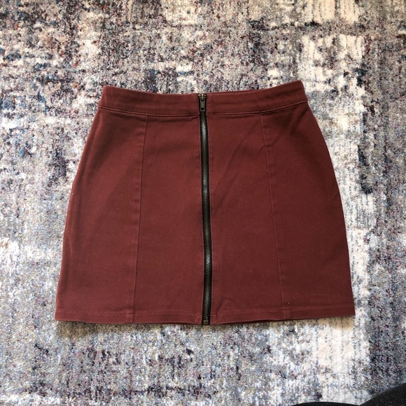 Forever 21 zip-front skirt - Picture 1 of 3